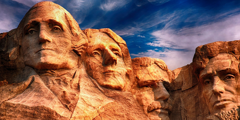 Patriotic Monuments to Visit Across the Country