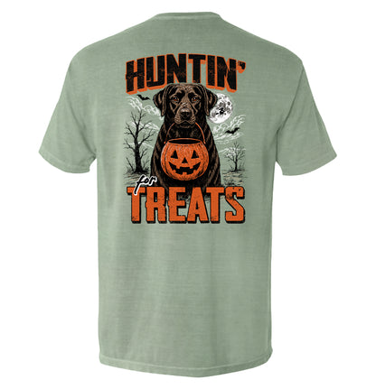 Huntin' For Treats Chocolate Lab
