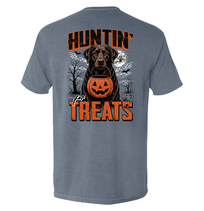 Huntin' For Treats Chocolate Lab