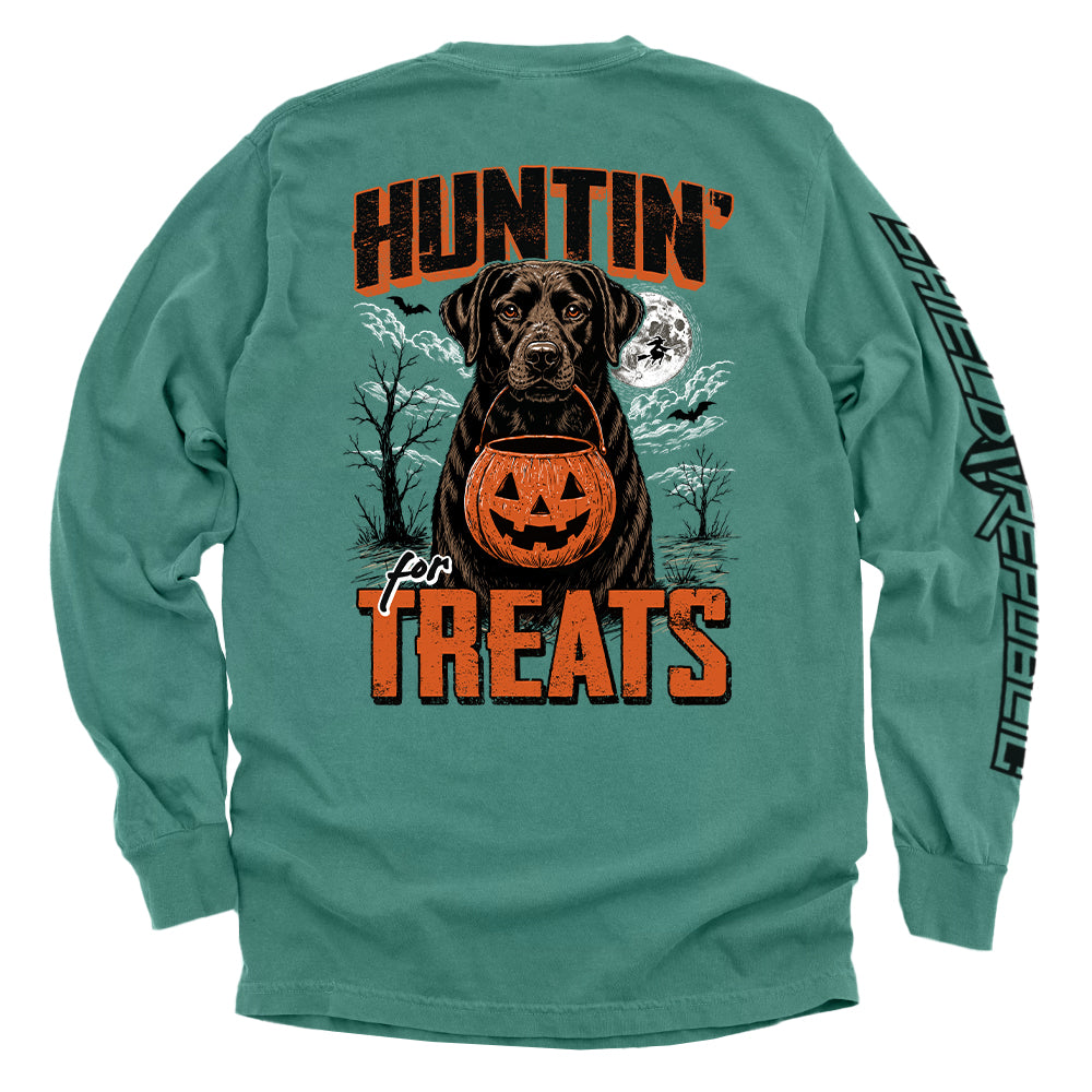 Huntin' For Treats Chocolate Lab
