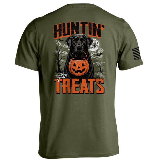 Huntin' For Treats Black Lab